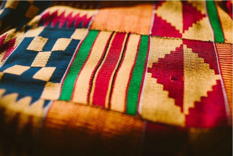 Democratic leaders’ kneeling was fine. The kente cloth was not.