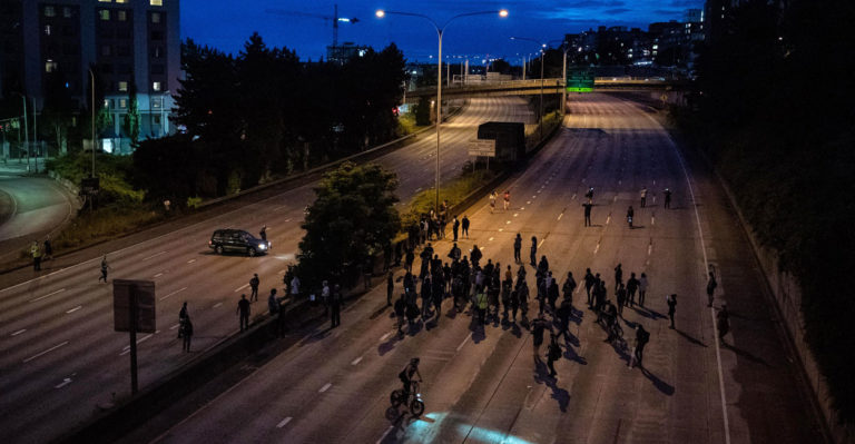 Selective Media Reporting Further Fuels Our Racial Divide